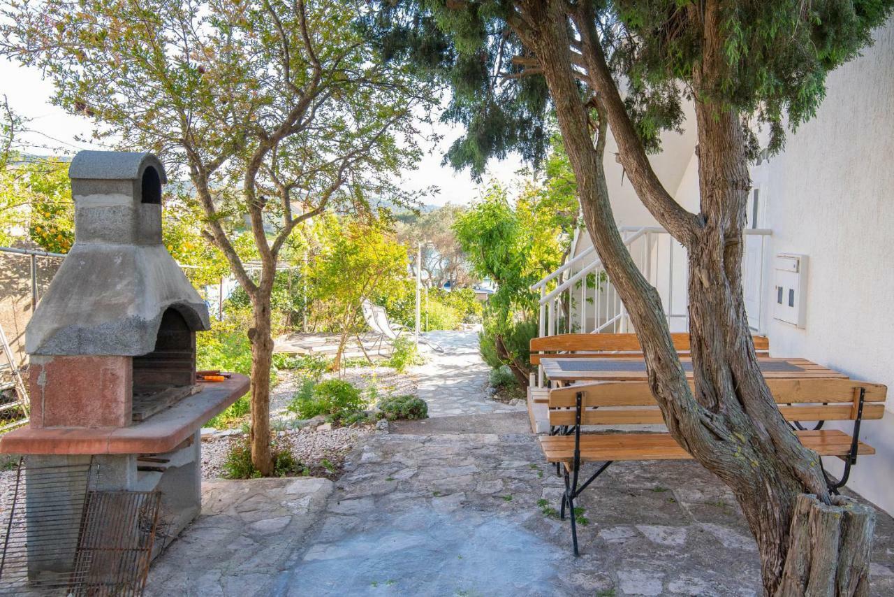 Holiday Home Lovište Extérieur photo